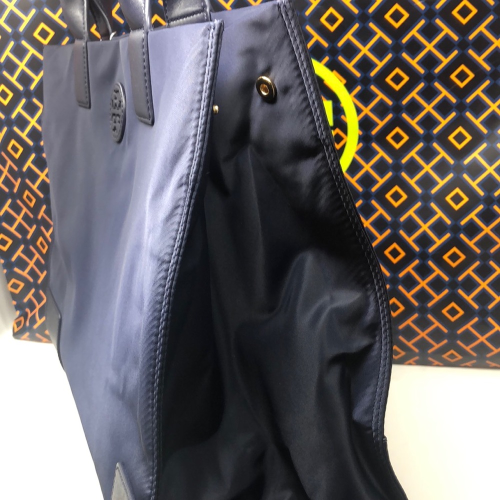 NWT Tory Burch Ella tote navy blue - Picture 6 of 7